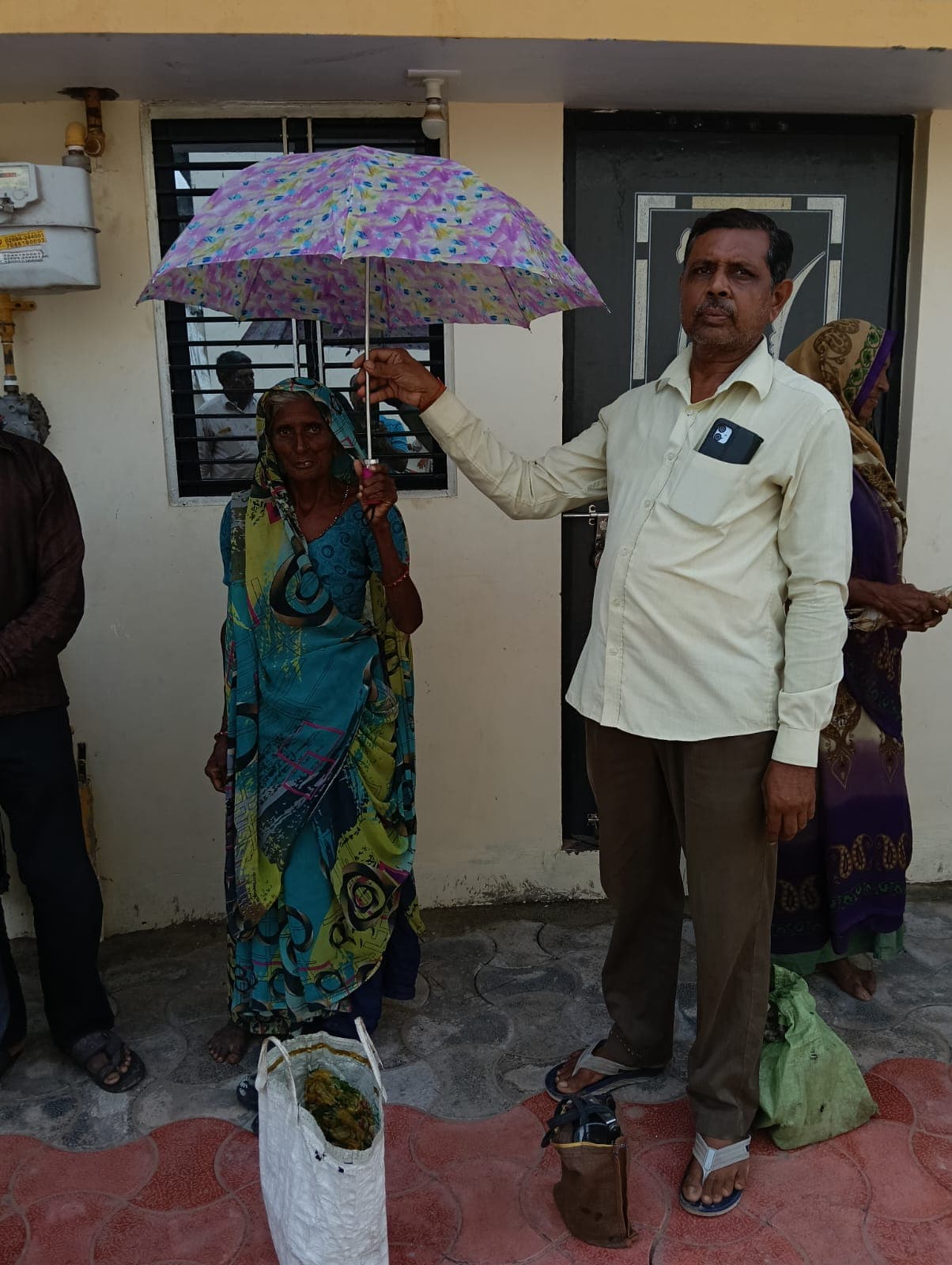સેવાની પળ 17